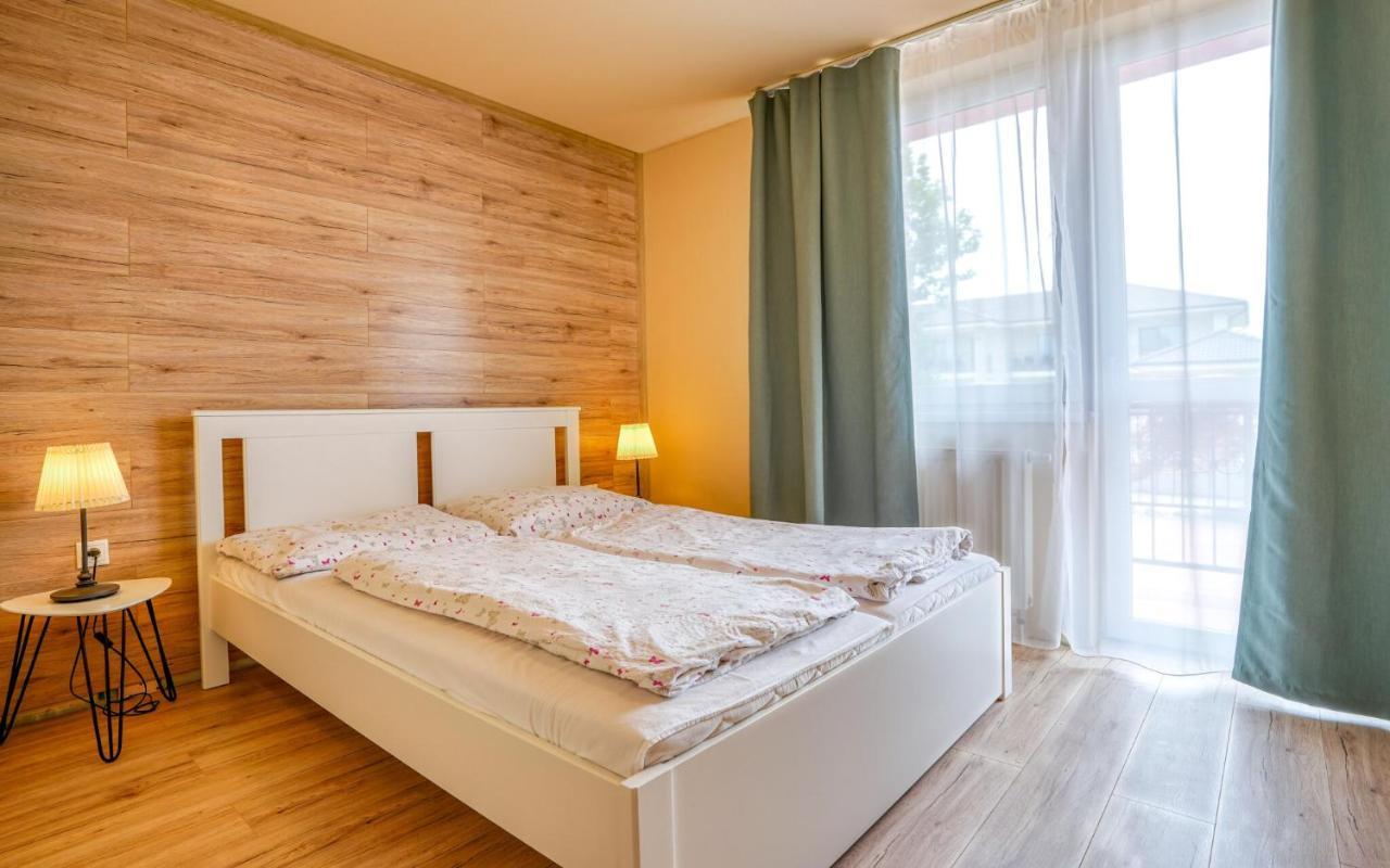 Apartmány Karmon Park Veľký Meder Exterior foto